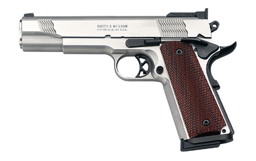 Smith & Wesson SW1911 Performance Center photo (1 of 2)