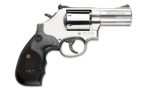 Smith & Wesson Model 686 3-5-7 Magnum Series 3" photo